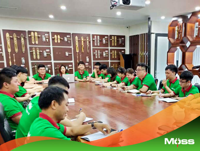 Nhân viên Kinh doanh, Marketing, Triển khai tham dự buổi đào tạo